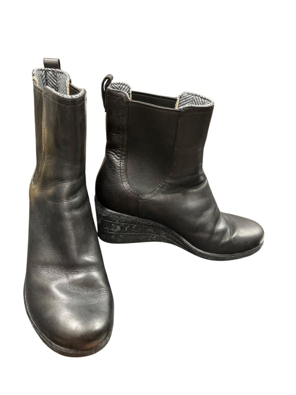 UGG Dupree wms black leather waterproof chelsea wedge ankle boots sz 8 SKU 10769